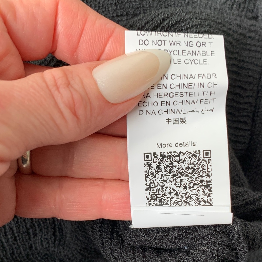 Dazy (SHEIN) Black Knit Sweater. - Picture 4 of 8